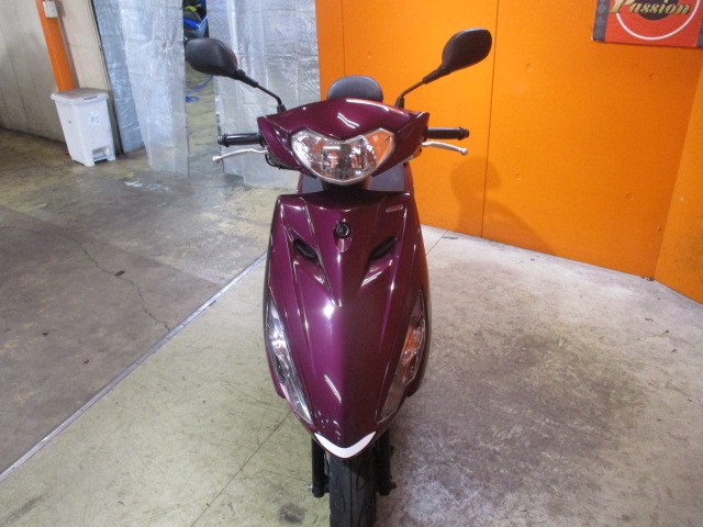 フロントから見てもこの通り状態グッド！購入時はＬＥＤ取付工賃無料ですので是非ともこの機会に！！